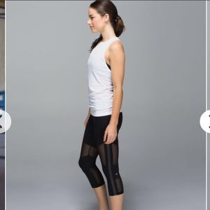 Lululemon mesh Crop Legging